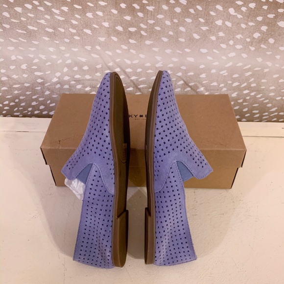 SOLD NIB! Lucky Brand Loafers - Picture 5 of 6